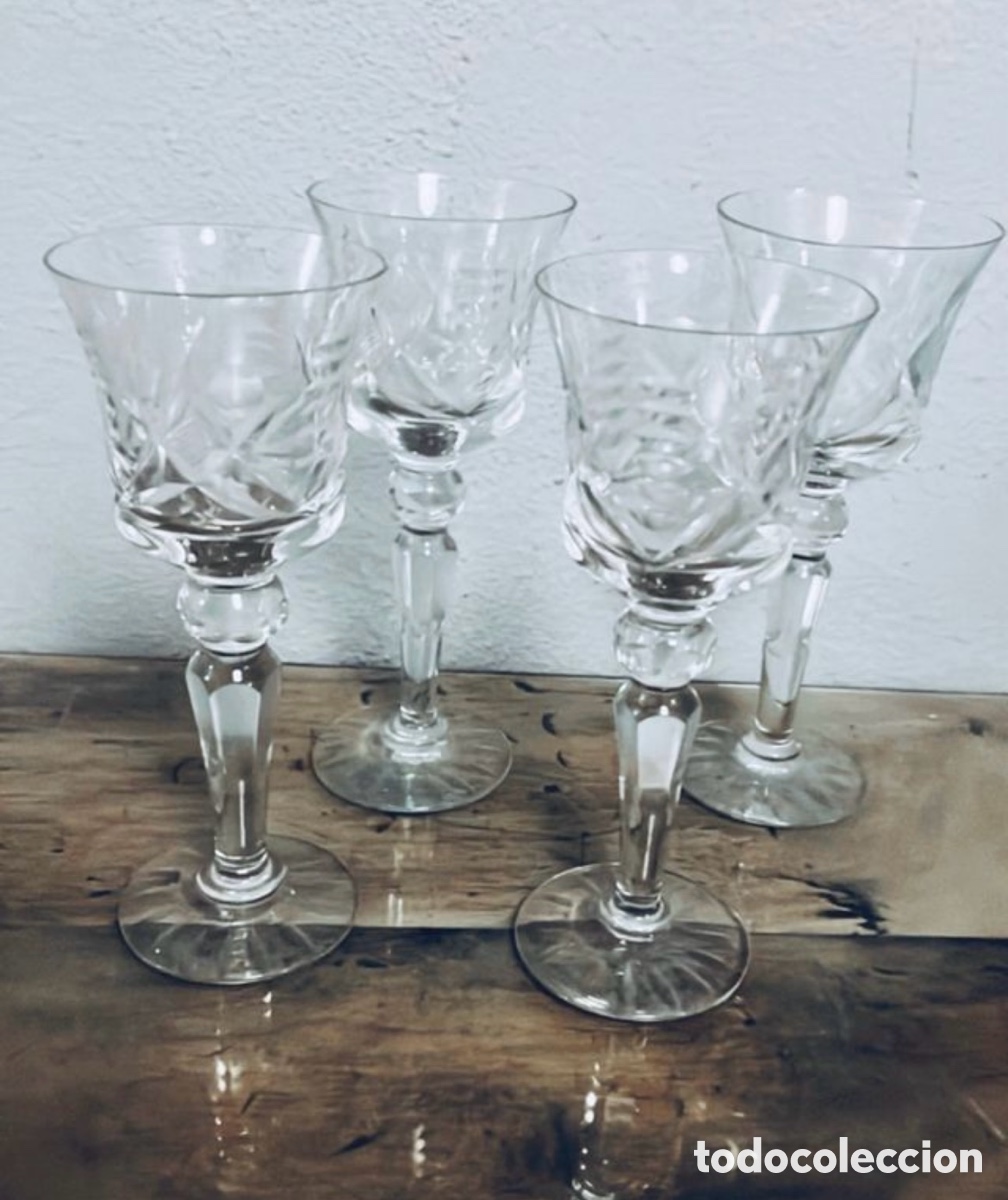 Antig&uuml;edades: 4 Copas de bohemia - Foto 1