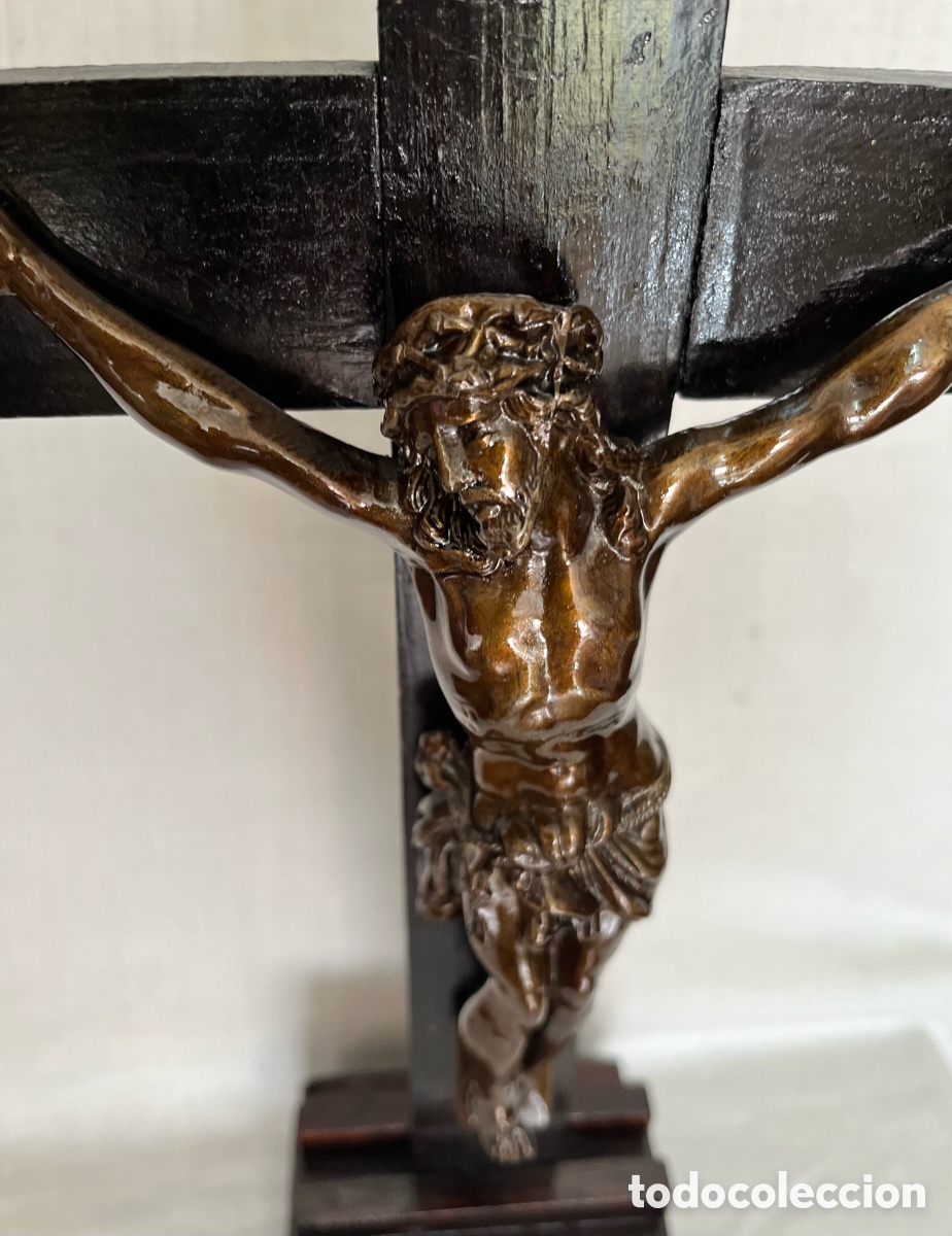 Antig&uuml;edades: CRUCIFIJO DE PIE COMO NUEVO - Foto 2