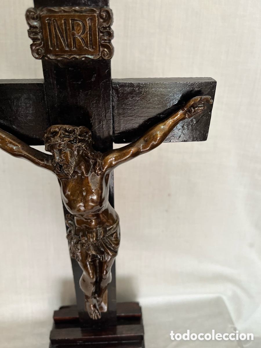 Antig&uuml;edades: CRUCIFIJO DE PIE COMO NUEVO - Foto 3