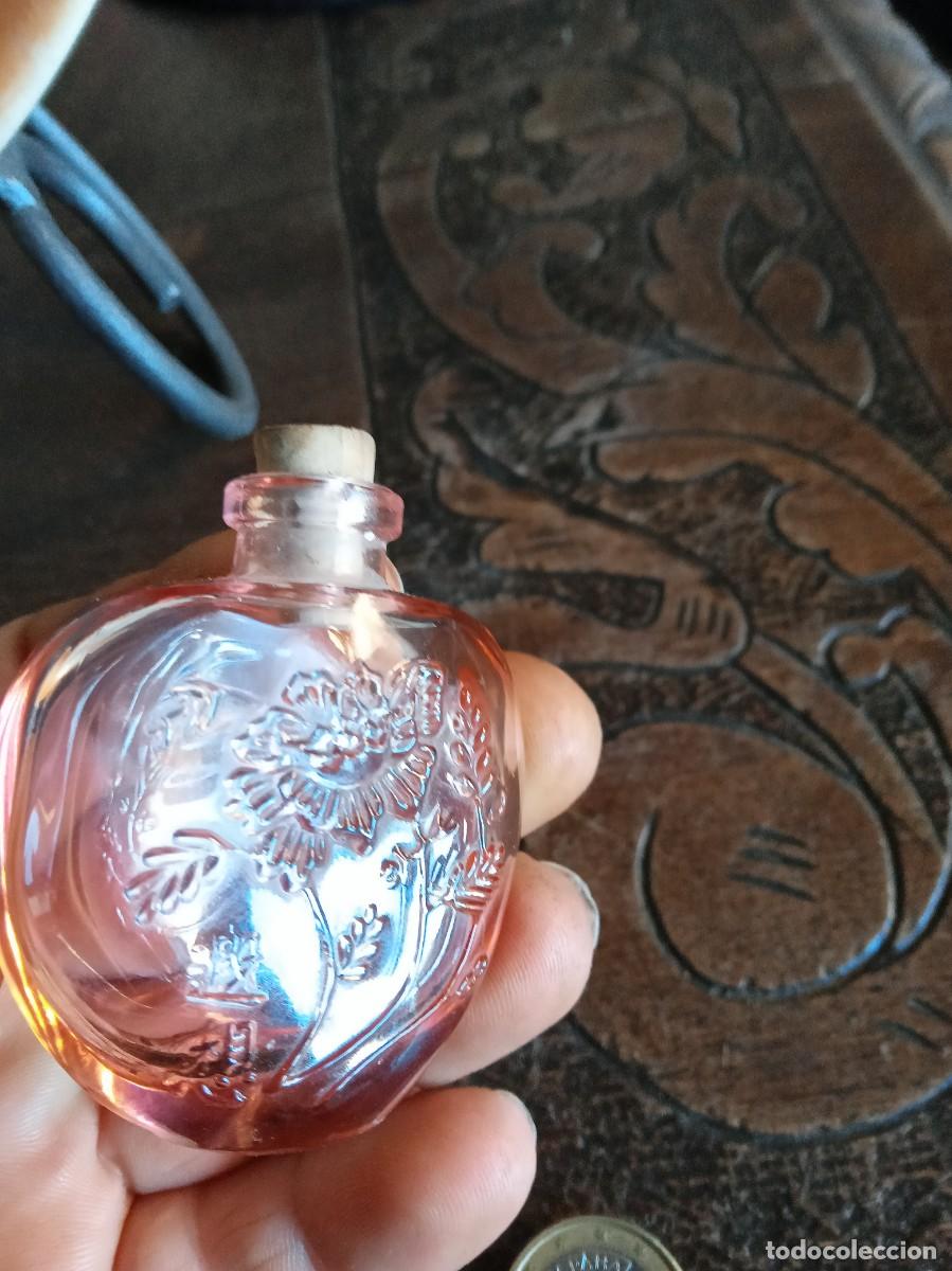 Antig&uuml;edades: Perfumero de cristal chino - Foto 4
