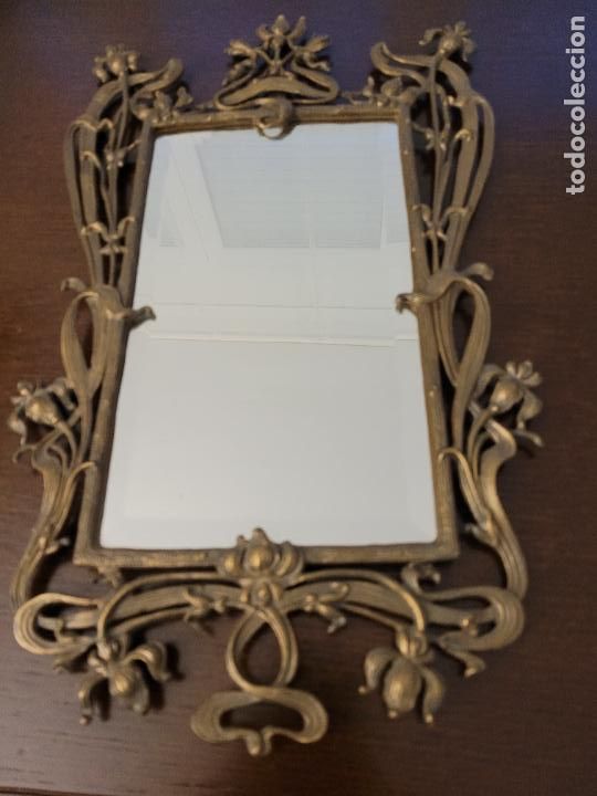 Antig&uuml;edades: Espejo de bronce estilo art nouveau - Foto 1