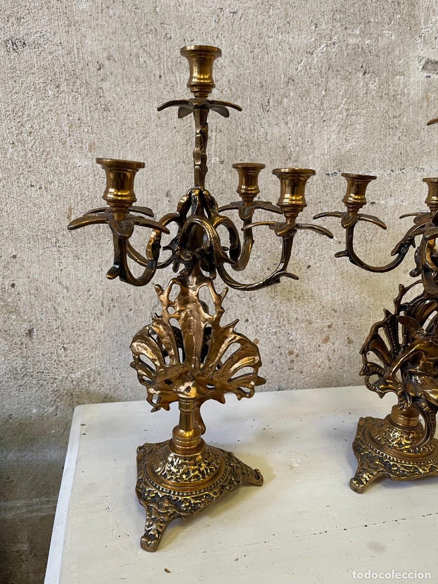 Antig&uuml;edades: pareja cantelabro antiguo bronce - Foto 4