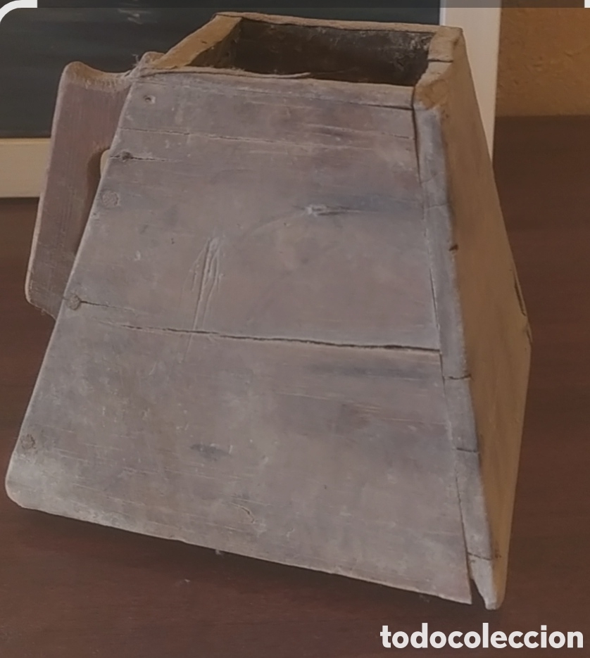 Antiquit&eacute;s: Almud Aragon&eacute;s
