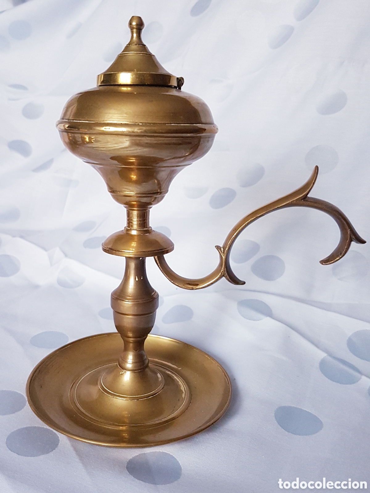 Antig&uuml;edades: L&aacute;mpara de aceite bronce capuchina - Foto 1