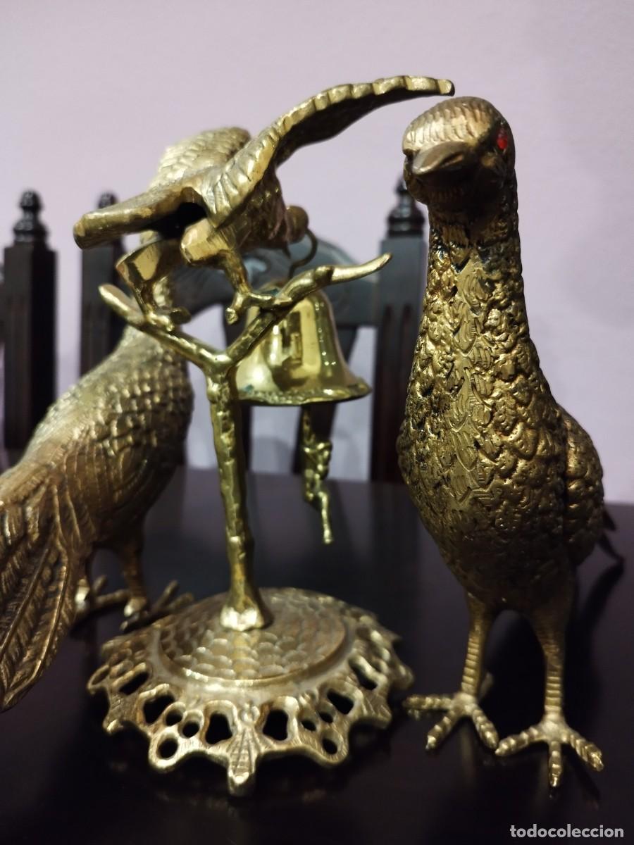 Antig&uuml;edades: ANTIGUO CONJUNTO DE P&Aacute;JAROS EN BRONCE CON CAMPANA - Foto 9
