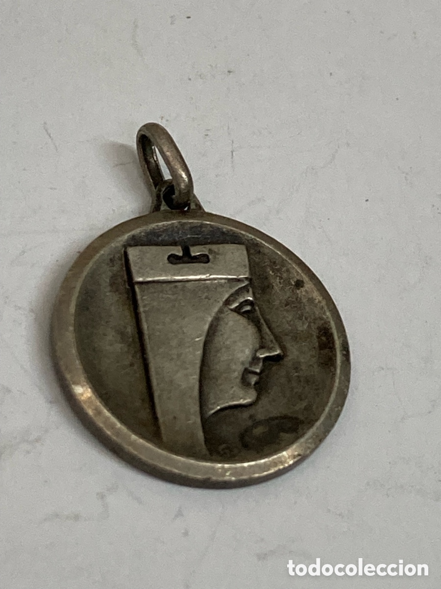 Antig&uuml;edades: Medalla de plata religiosa C51 - Foto 1