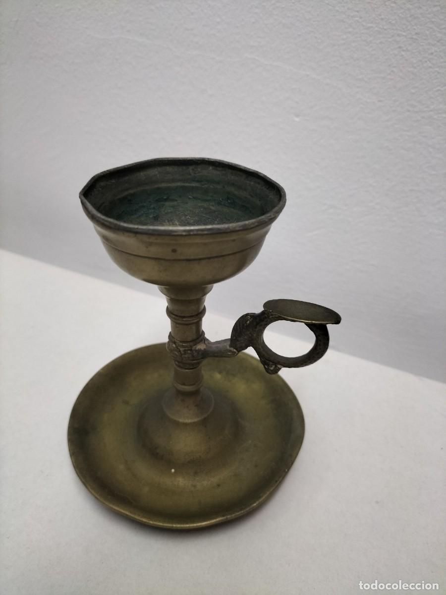 Antig&uuml;edades: 2 ANTIGUOS PORTAVELAS - Foto 2
