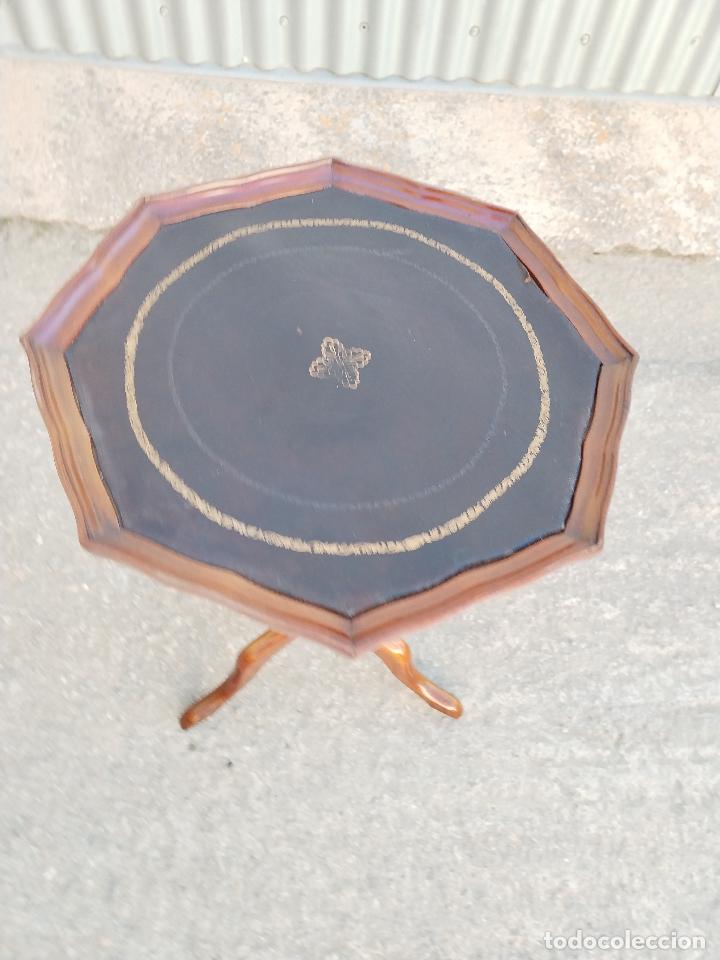 Antig&uuml;edades: mesita velador - Foto 6