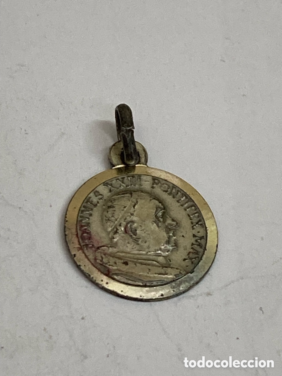 Antig&uuml;edades: Medalla de plata religioso C177 - Foto 1
