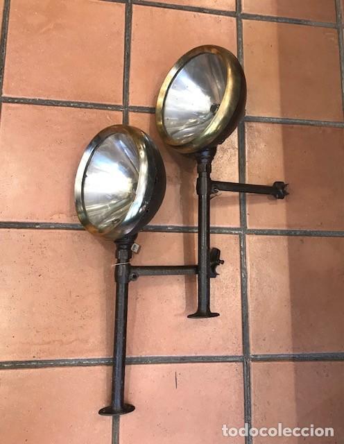 Antig&uuml;edades: Foco cami&oacute;n antiguo - Foto 2