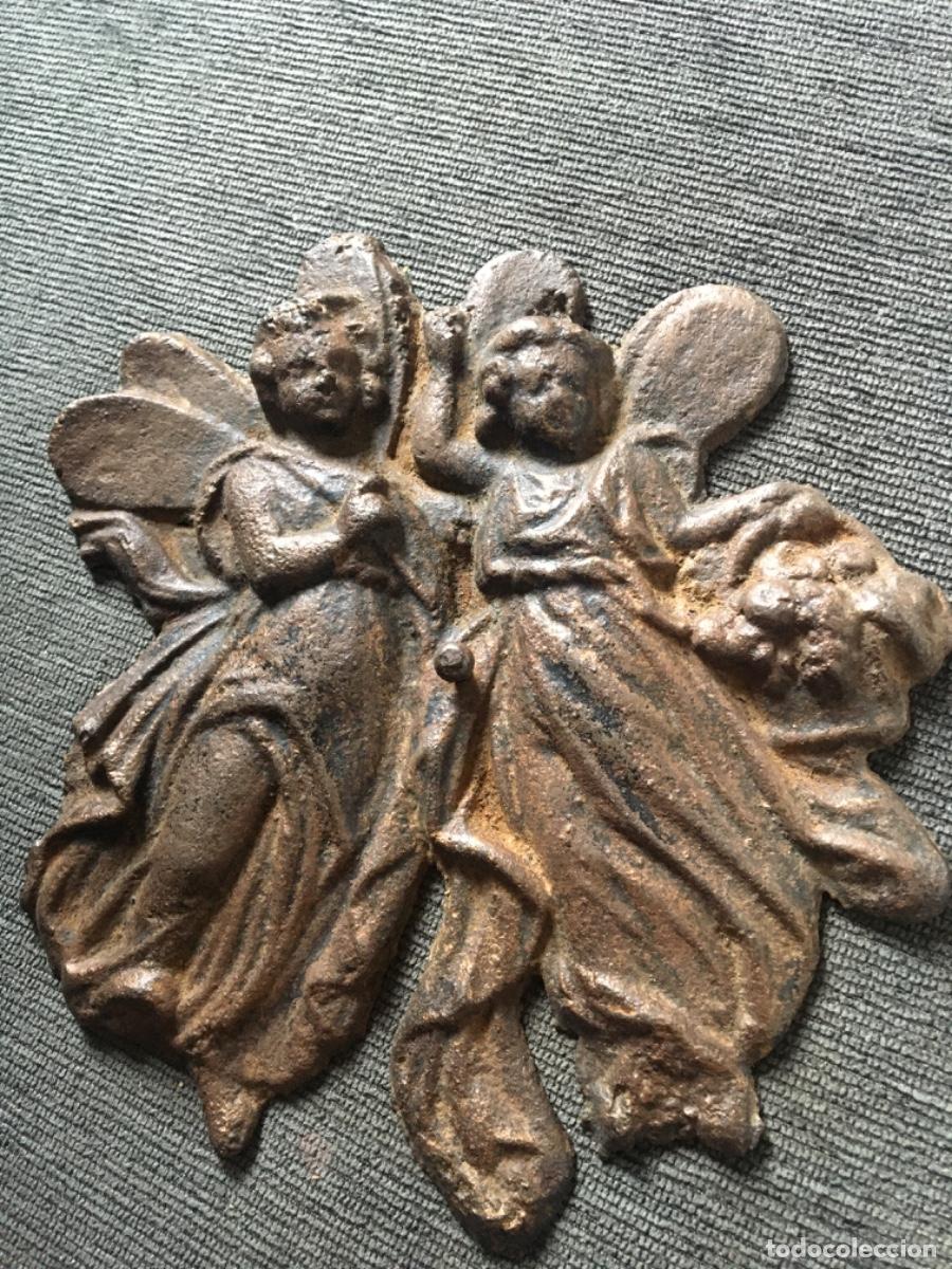 Antig&uuml;edades: Angeles placa hierro xix - Foto 1