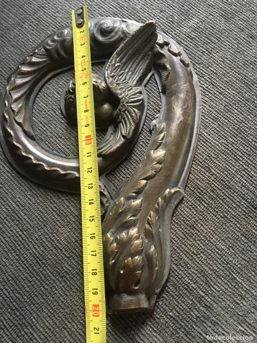Antig&uuml;edades: Baculo bronce xix angel molde - Foto 3
