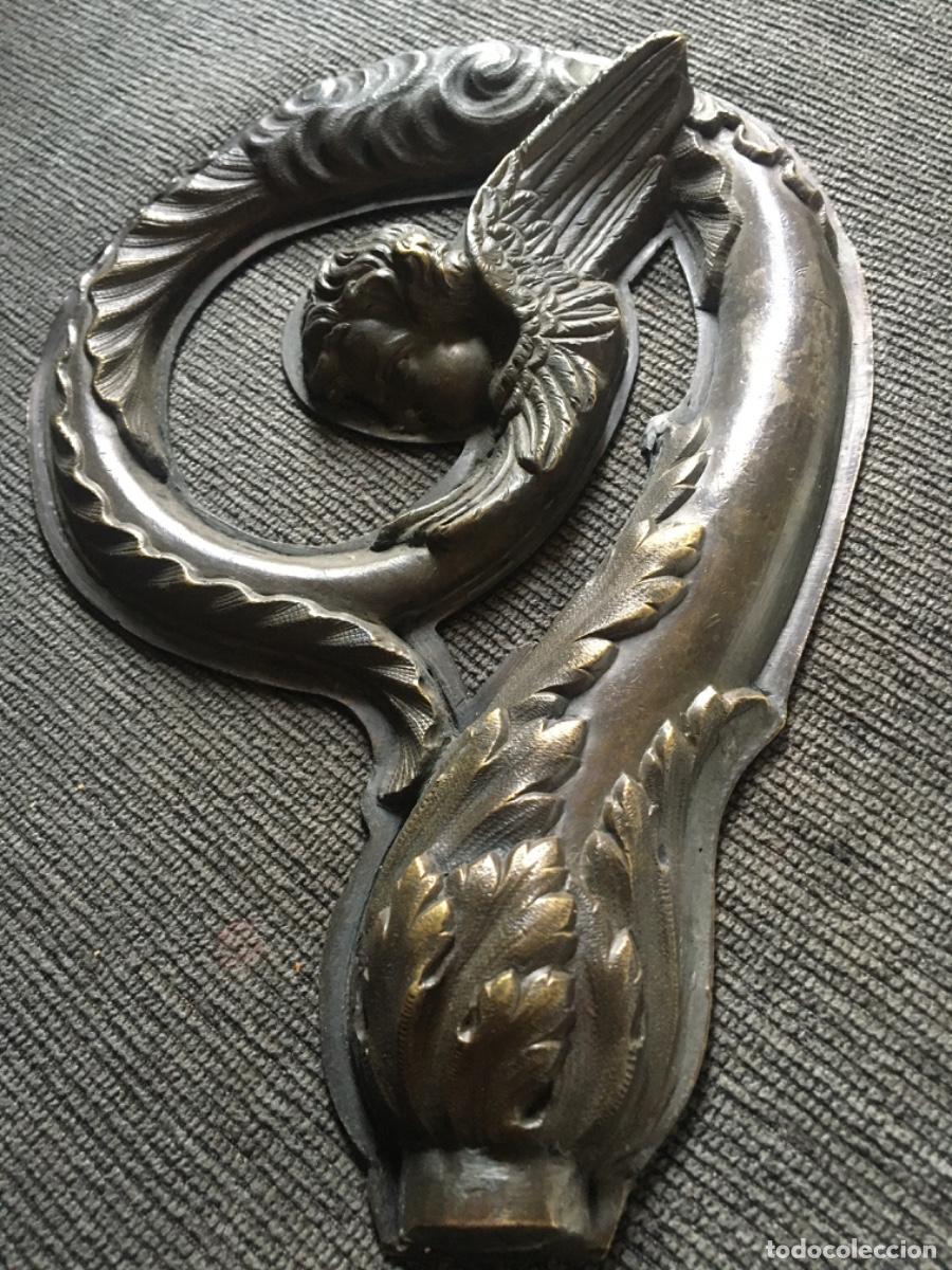 Antig&uuml;edades: Baculo bronce xix angel molde - Foto 5