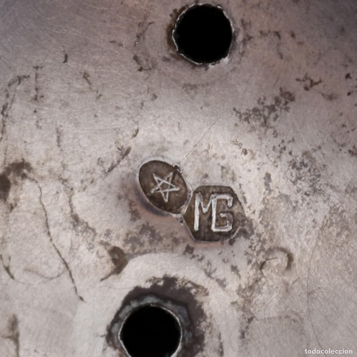 Antig&uuml;edades: Plata - Candeleros con damas - Foto 3