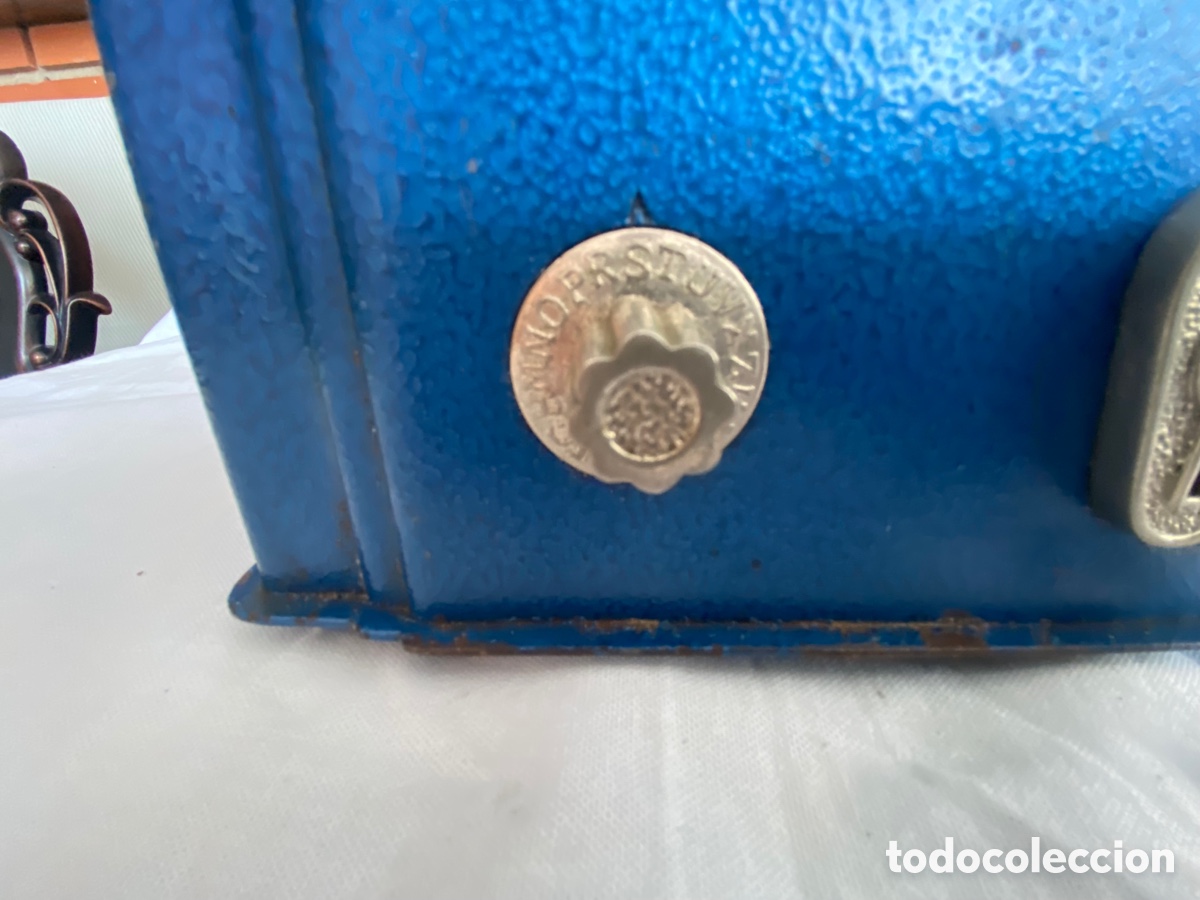 Antig&uuml;edades: Caja de caudales con clave y llave funciona perfectamente - Foto 11
