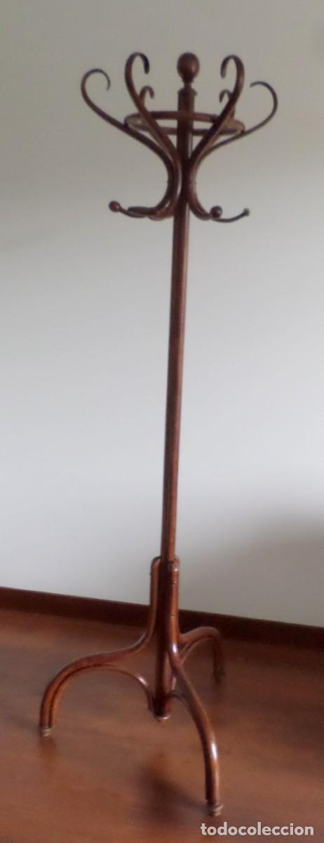 Antig&uuml;edades: Antiguo perchero &aacute;rbol thonet - Foto 1