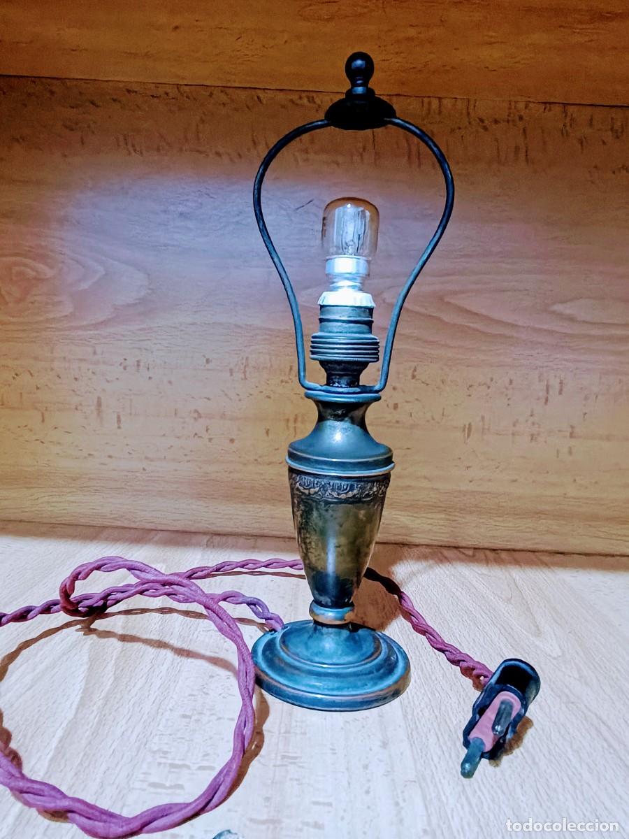 Antig&uuml;edades: Lampara antigua de sobremesa - Foto 2