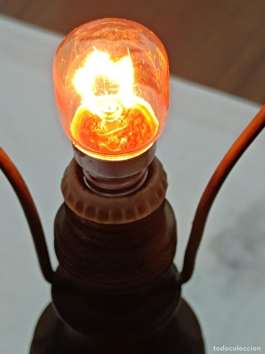 Antig&uuml;edades: Lampara antigua de sobremesa - Foto 3