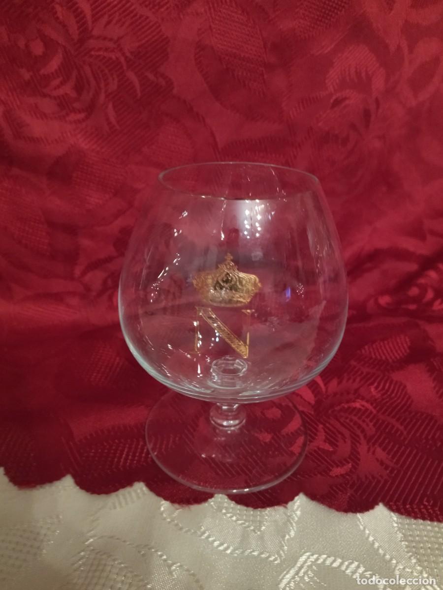 Antig&uuml;edades: COPA DE COGNAC NAPOLE&Oacute;N CON LETRAS EN ORO DE 24 K - Foto 1