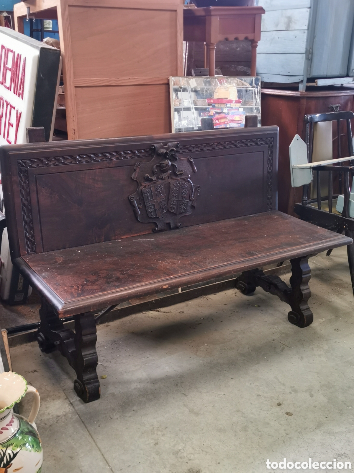 Antig&uuml;edades: Banco o esca&ntilde;o antiguo de madera. - Foto 3