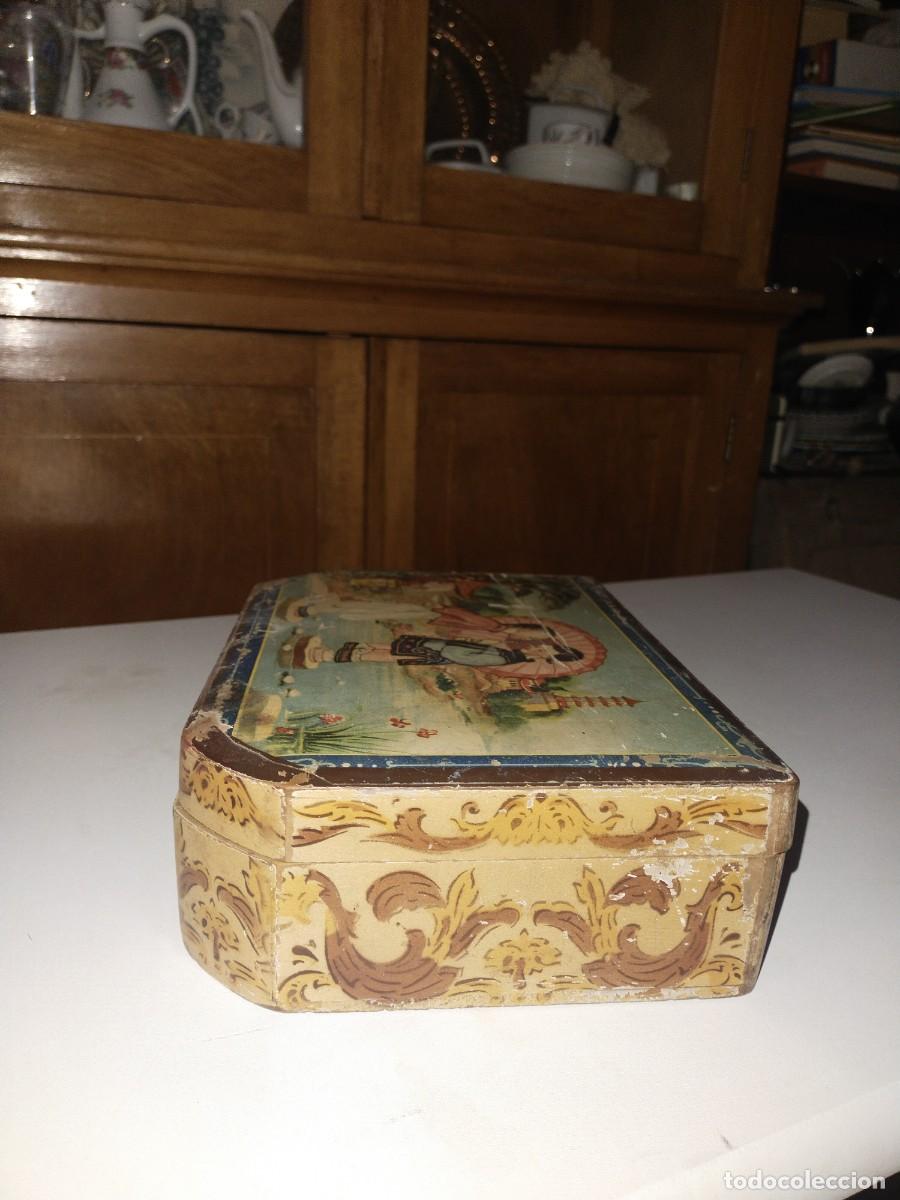 Antig&uuml;edades: Antigua caja neceser - Foto 5