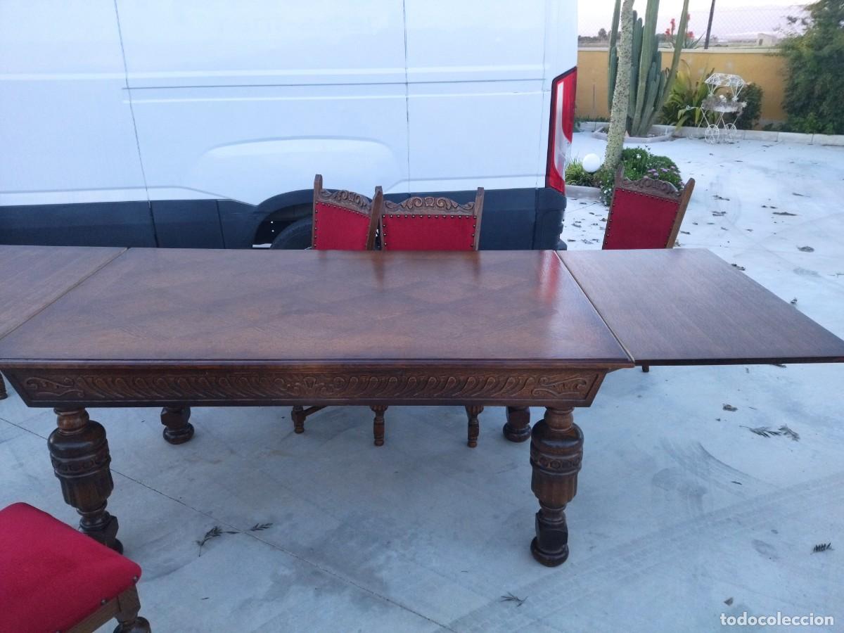 Antig&uuml;edades: Mesa de comedor rectangular extensible con 6 sillas, madera de roble tallada, estilo castellano. - Foto 23