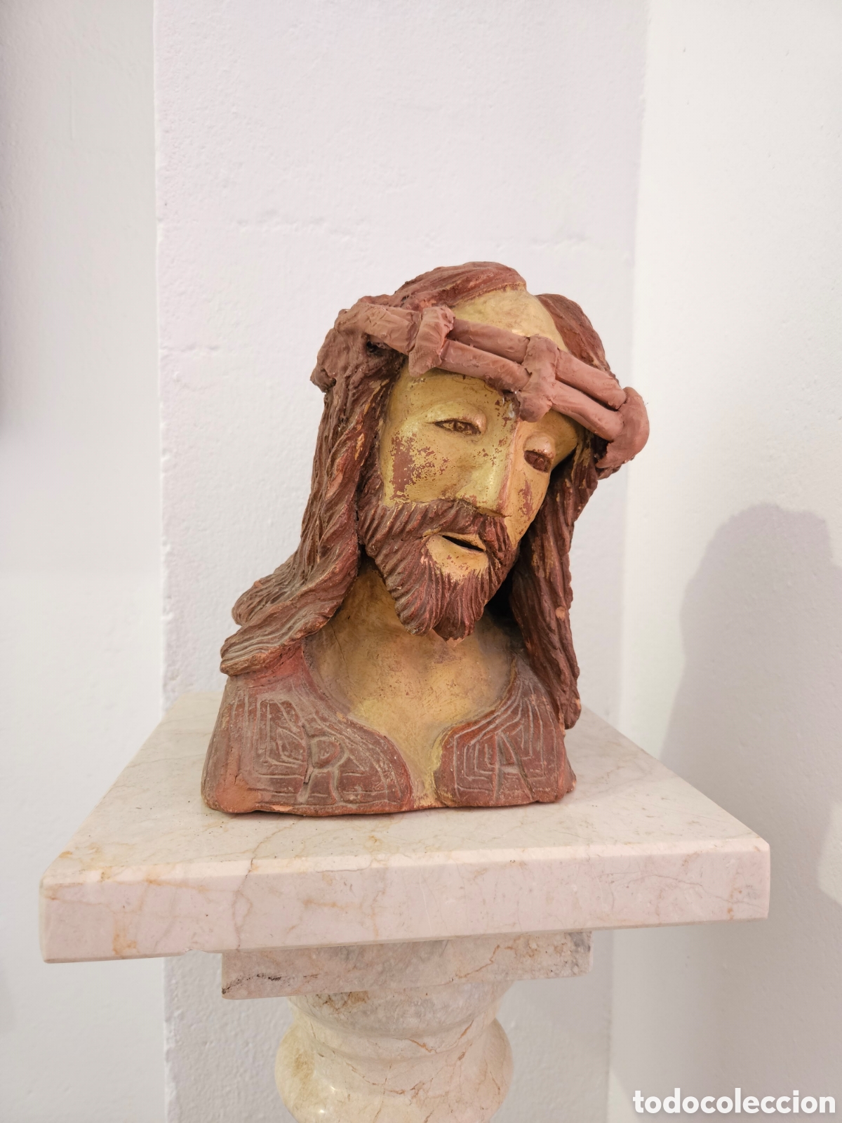 Antig&uuml;edades: CRISTO MODELADO EN BARRO - Foto 1