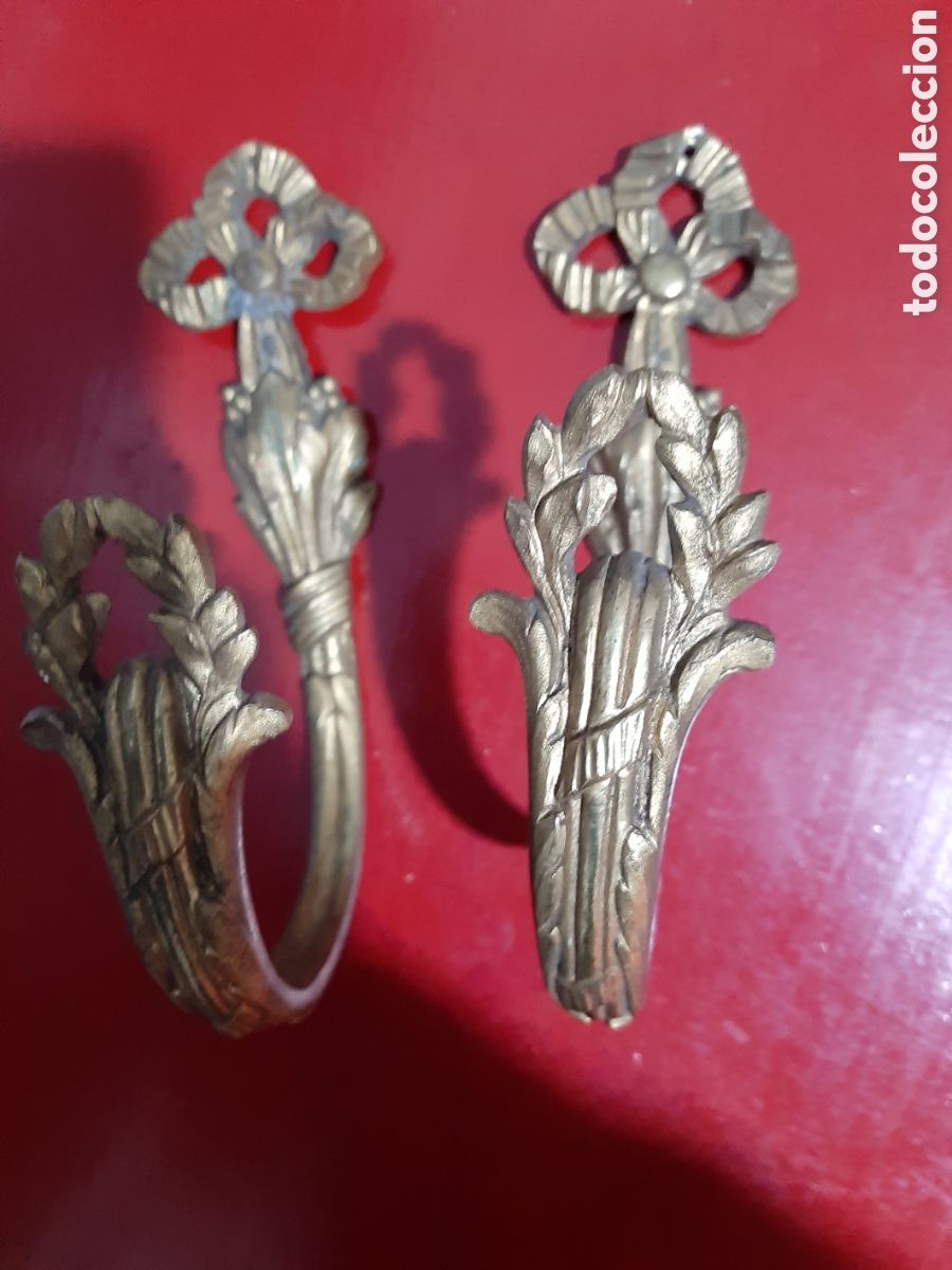 Antig&uuml;edades: Alzapa&ntilde;os Ormolu - Foto 4