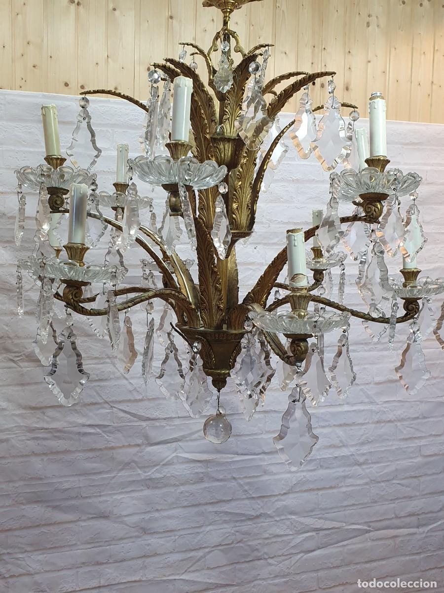Antig&uuml;edades: Lampara antigua de bronce y cristal - Foto 6