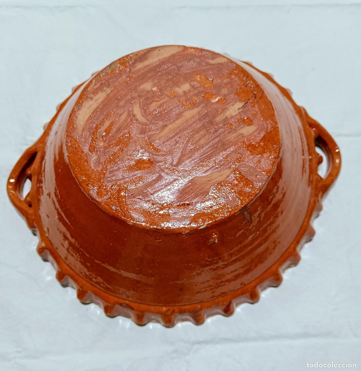 Antig&uuml;edades: Lebrillo de terracota - Foto 2