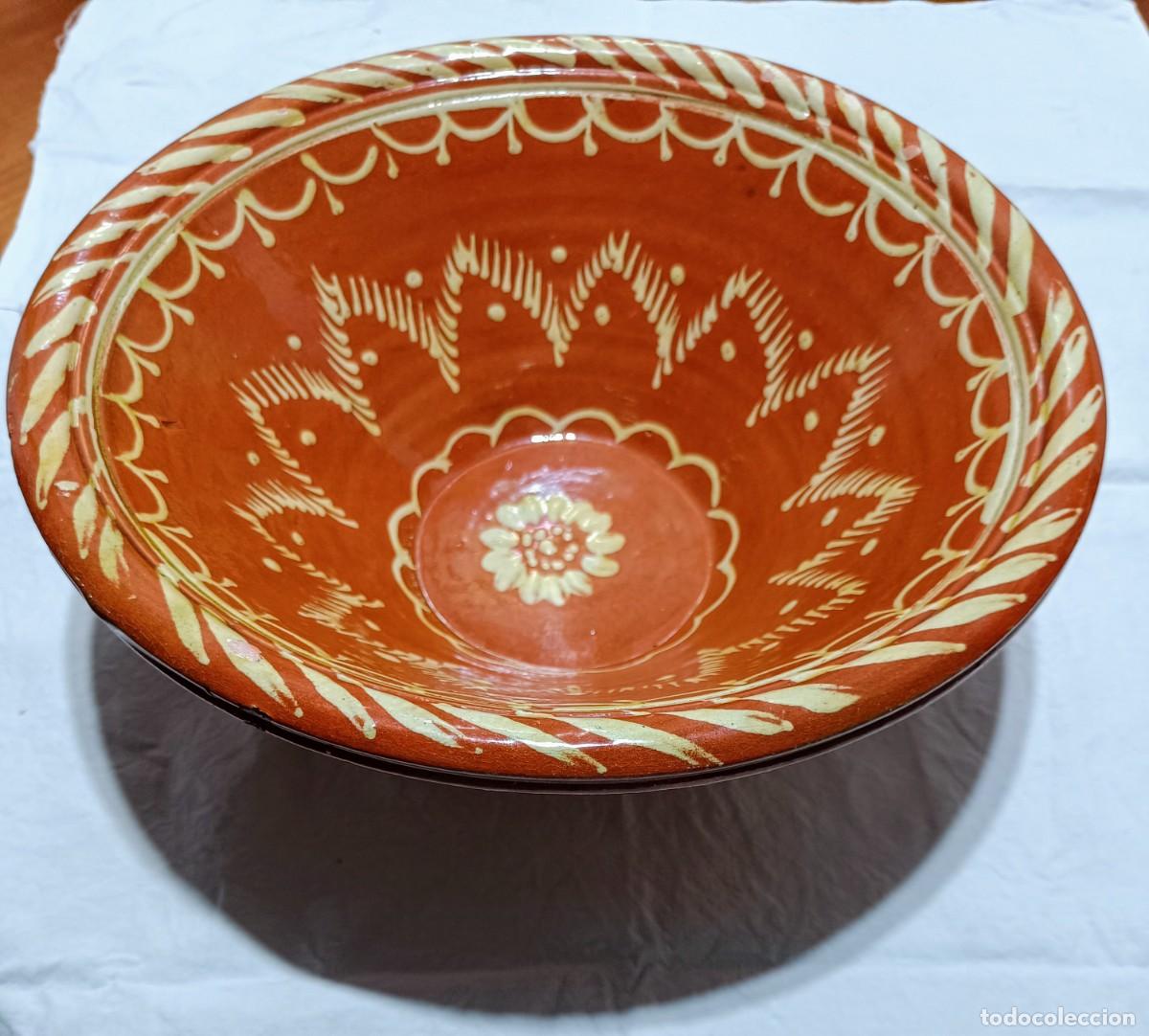 Antig&uuml;edades: Lebrillo de terracota marr&oacute;n - Foto 1