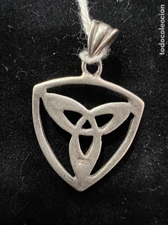 Antig&uuml;edades: COLGANTE DE PLATA - MEDIDA 3 CM - Foto 2