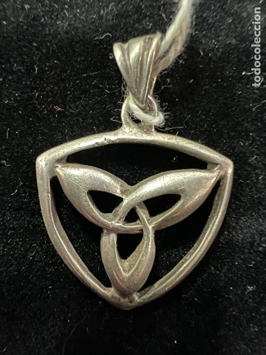 Antig&uuml;edades: COLGANTE DE PLATA - MEDIDA 3 CM - Foto 1