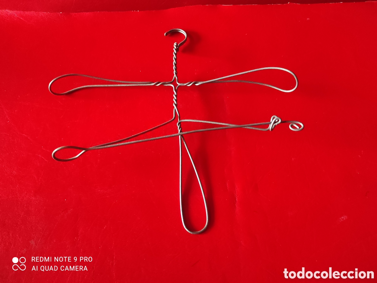 Antig&uuml;edades: Lote de 6 perchas met&aacute;licas - Foto 5