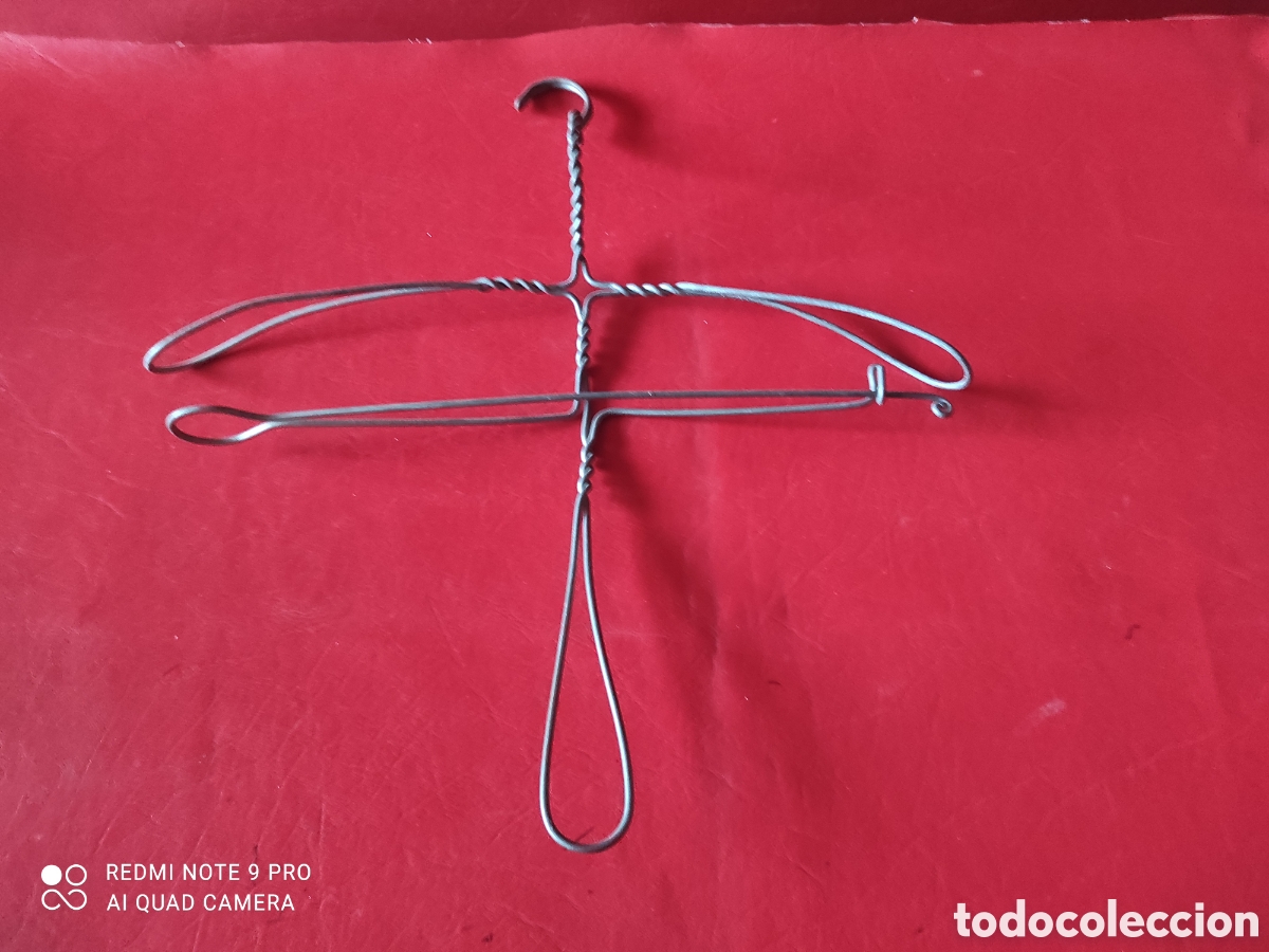 Antig&uuml;edades: Lote de 6 perchas met&aacute;licas - Foto 7