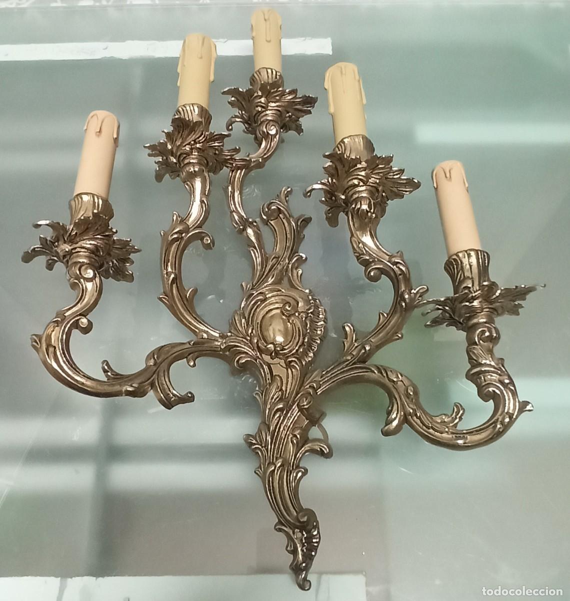 Antig&uuml;edades: Aplique bronce cinco brazos. - Foto 3