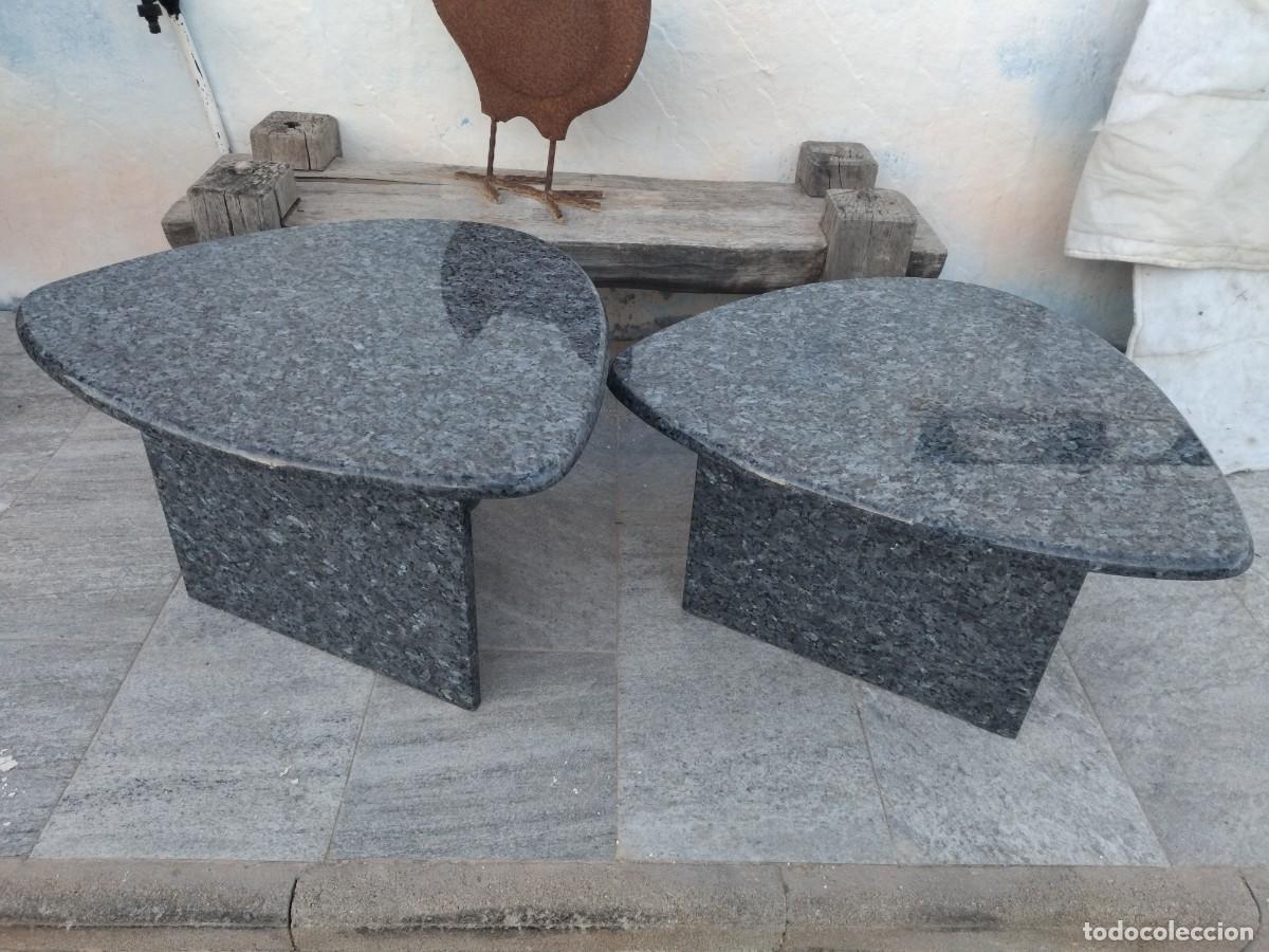 Antig&uuml;edades: Juego de 2 mesas de centro de m&aacute;rmol negro. - Foto 1