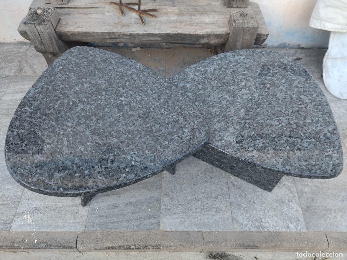 Antig&uuml;edades: Juego de 2 mesas de centro de m&aacute;rmol negro. - Foto 2