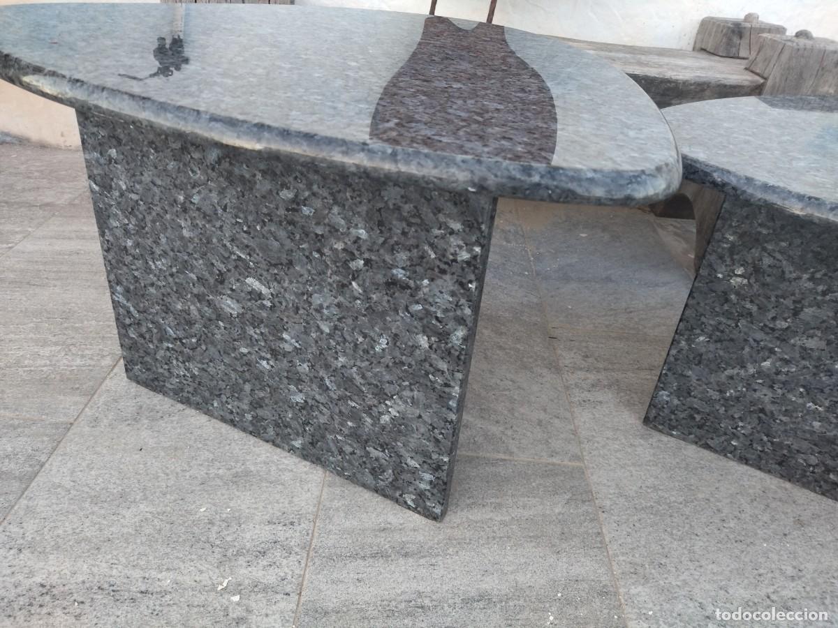 Antig&uuml;edades: Juego de 2 mesas de centro de m&aacute;rmol negro. - Foto 11
