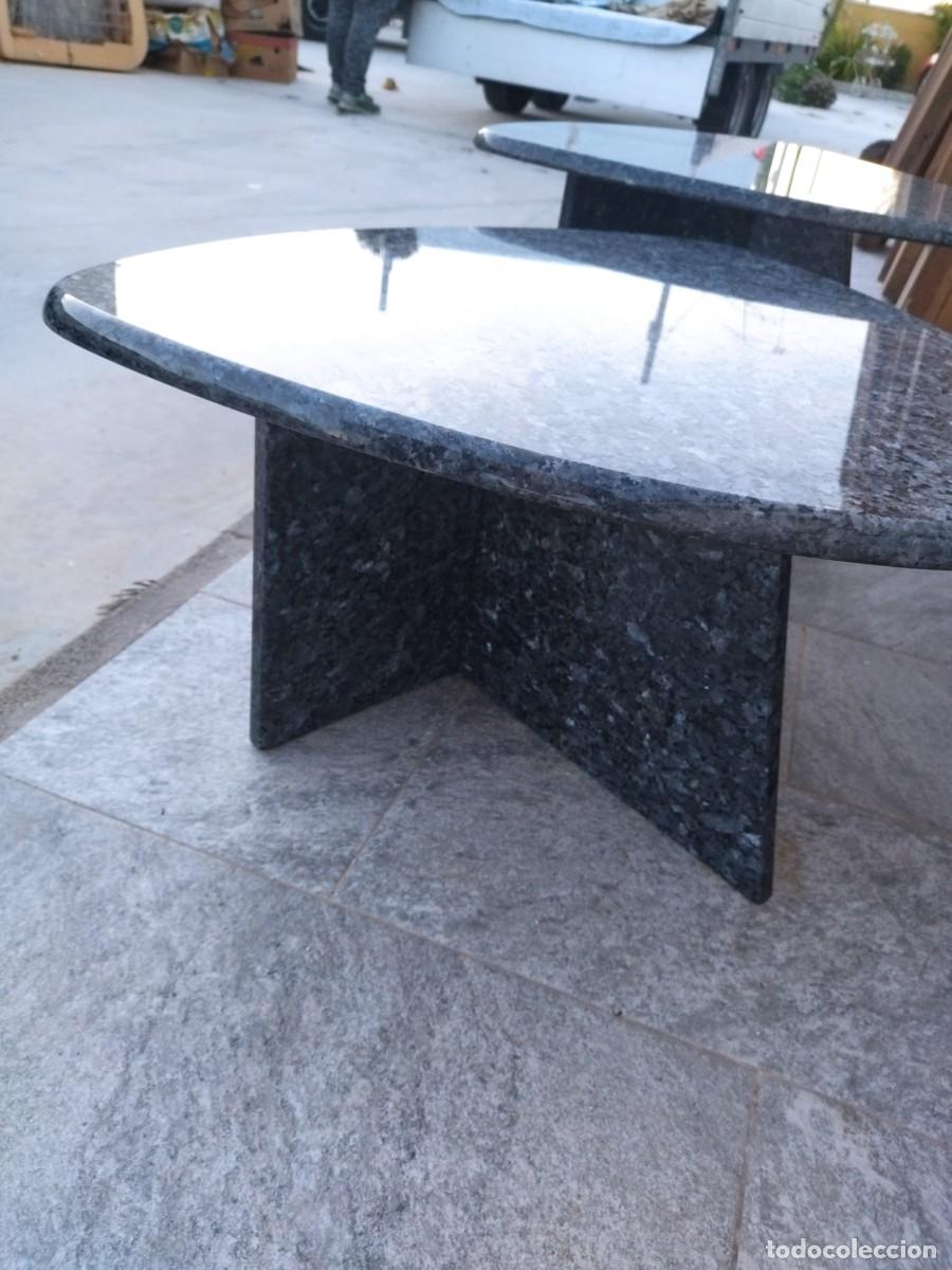 Antig&uuml;edades: Juego de 2 mesas de centro de m&aacute;rmol negro. - Foto 13