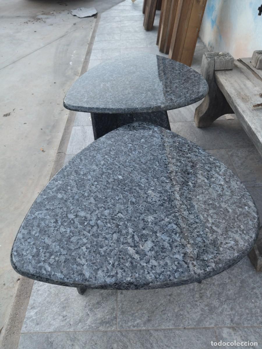 Antig&uuml;edades: Juego de 2 mesas de centro de m&aacute;rmol negro. - Foto 14