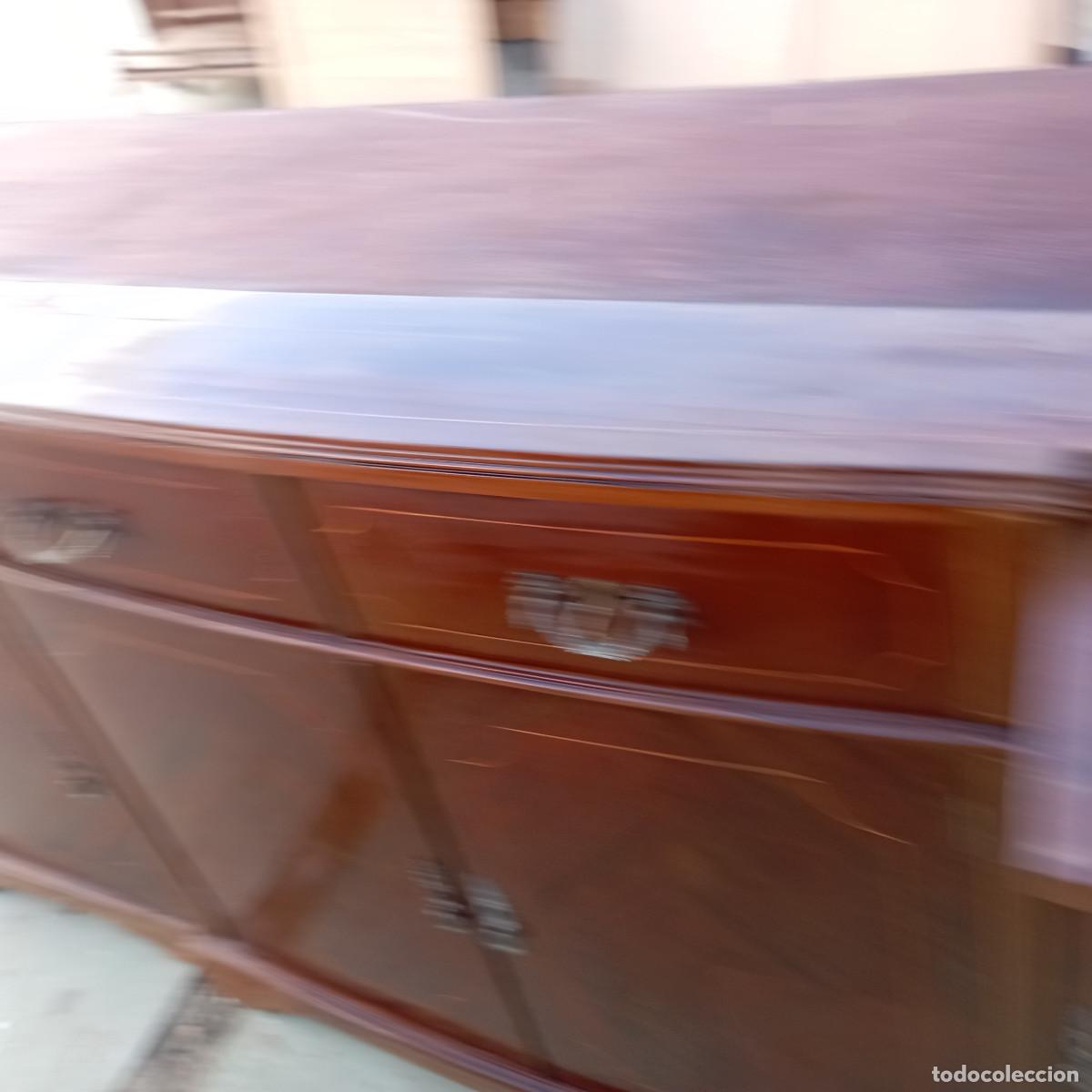 Antig&uuml;edades: mueble largo en sapeli - Foto 4