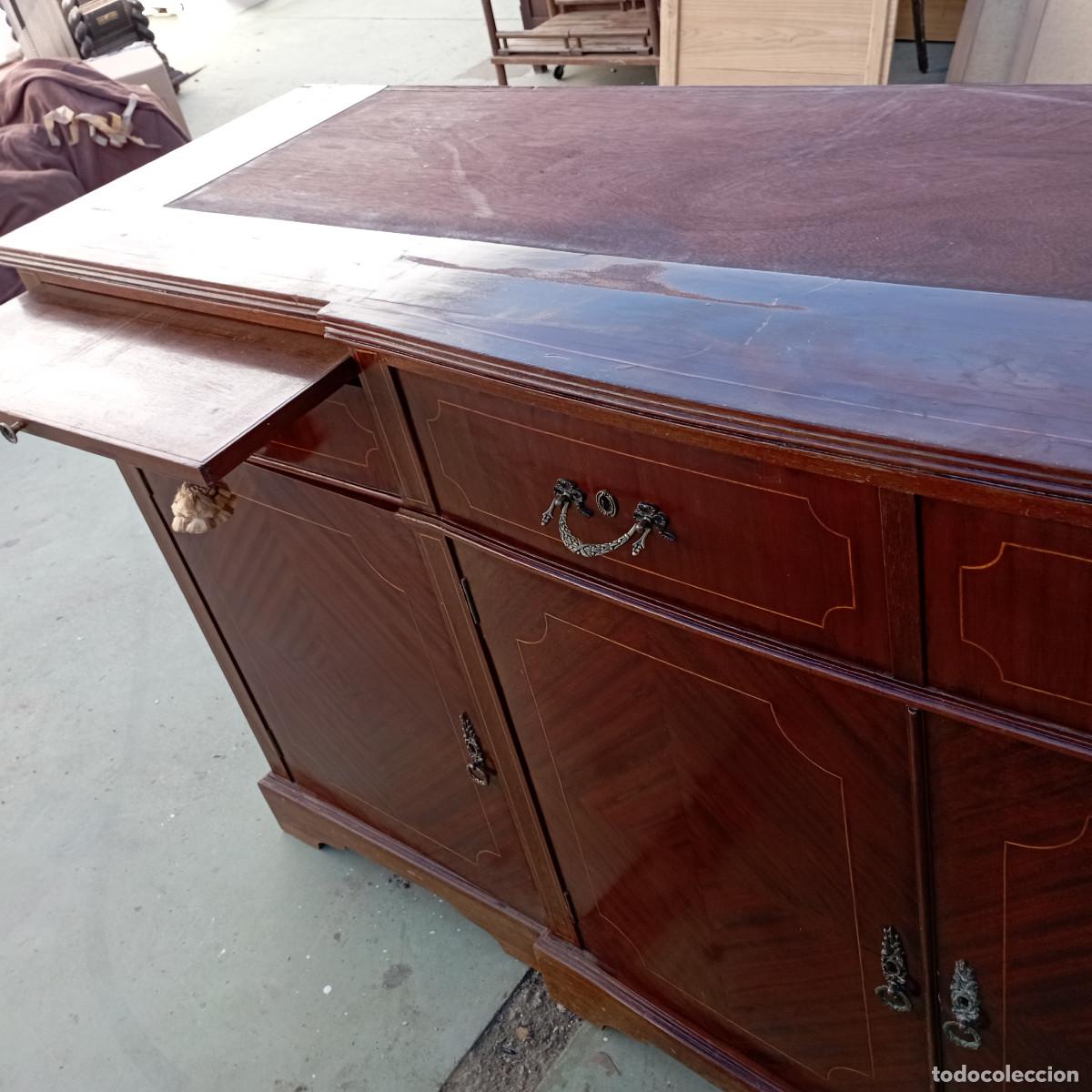Antig&uuml;edades: mueble largo en sapeli - Foto 5