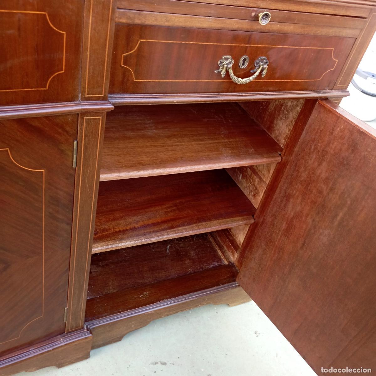 Antig&uuml;edades: mueble largo en sapeli - Foto 7