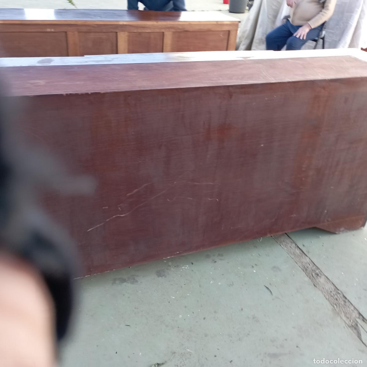 Antig&uuml;edades: mueble largo en sapeli - Foto 9