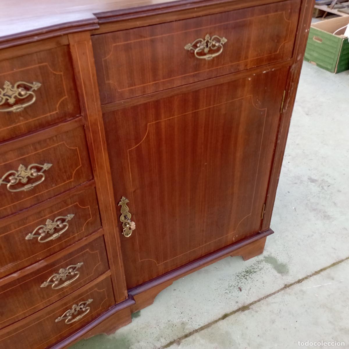 Antig&uuml;edades: mueble de comedor sapeli - Foto 4