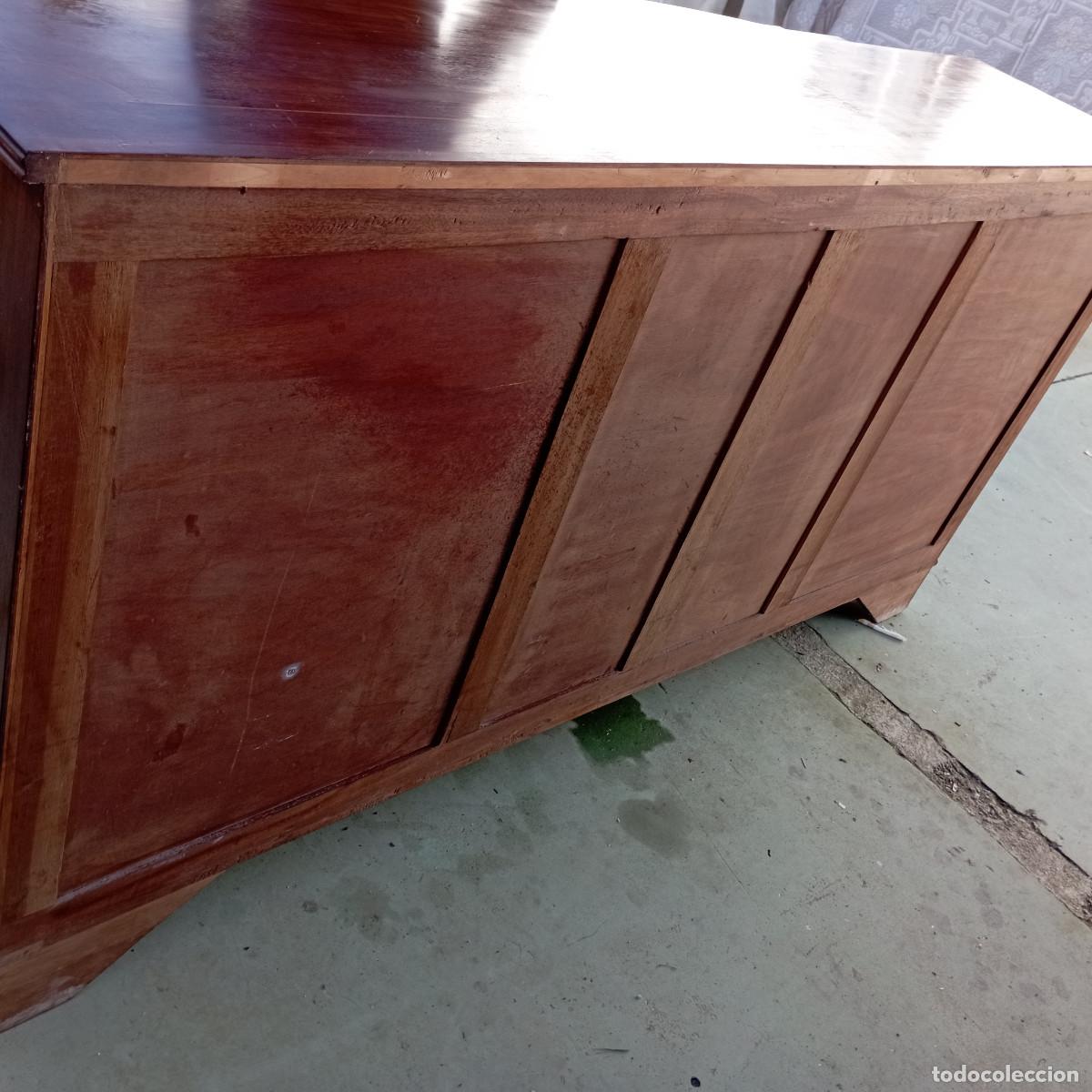 Antig&uuml;edades: mueble de comedor sapeli - Foto 6