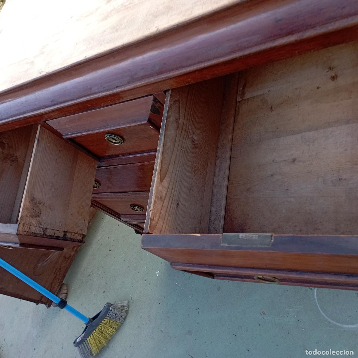 Antig&uuml;edades: comoda de caoba antigua - Foto 5