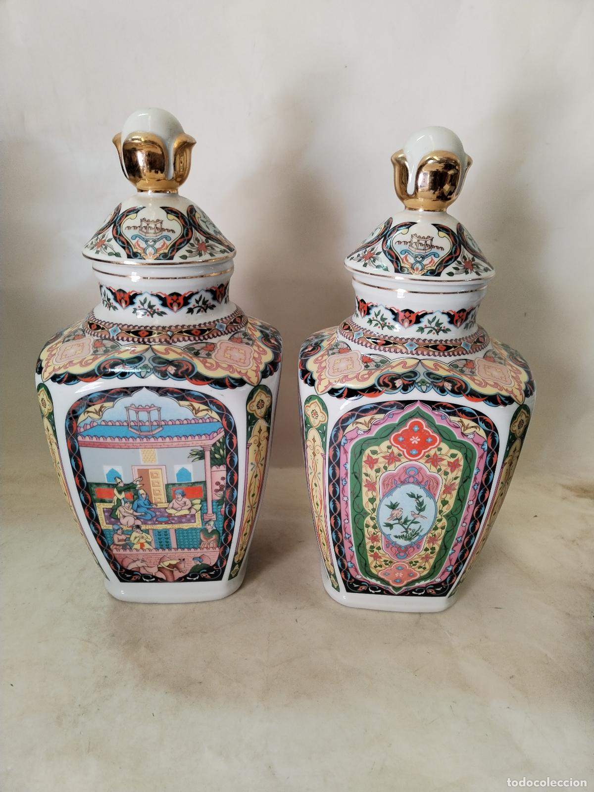 Antig&uuml;edades: 2 jarrones urnas tibor marca sambo - Foto 1