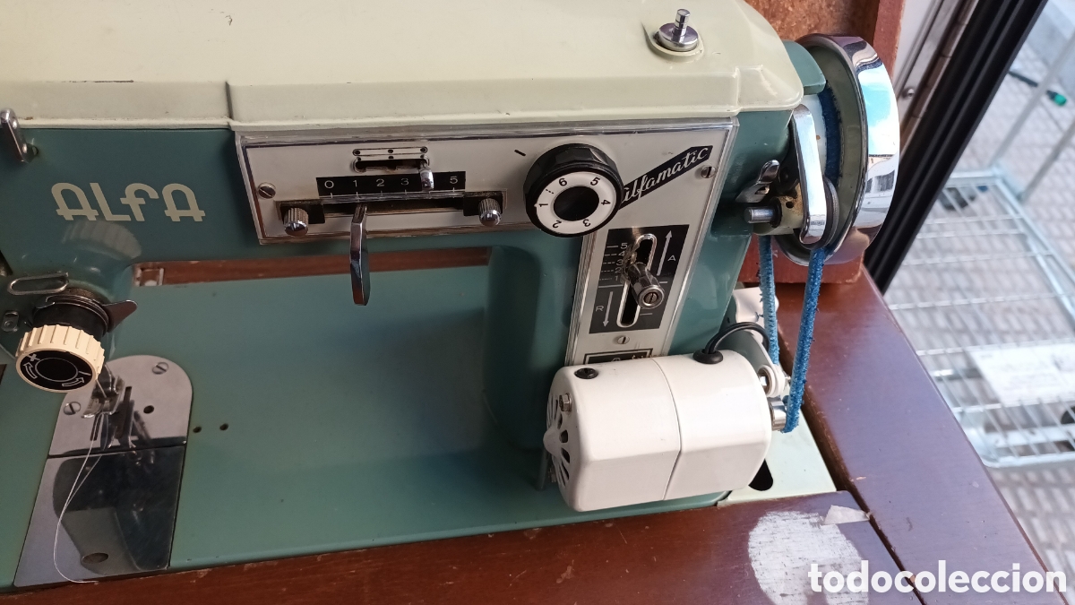 Antig&uuml;edades: m&aacute;quina d coser - Foto 6